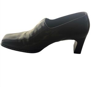 Paul Green Munchen black leather mules